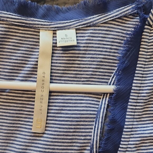 LAUREN CONRAD ruffled tank top size small - Picture 3 of 5